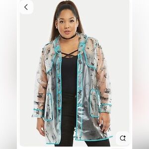 RARE Torrid Disney Nightmare Before Christmas Hooded Rain Coat Jacket size 6 🩵☔️